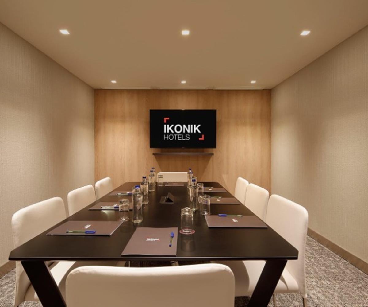 Hotel Ikonik Miraflores 4*